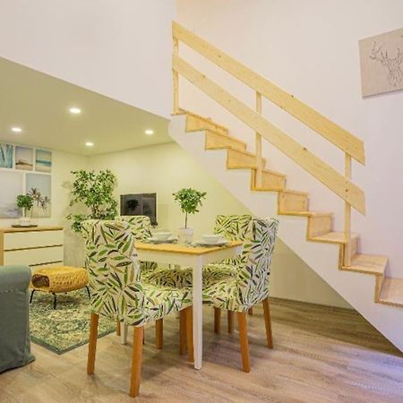 דירות בודפשט Cosy Flat In Akacfa Str., Aya מראה חיצוני תמונה