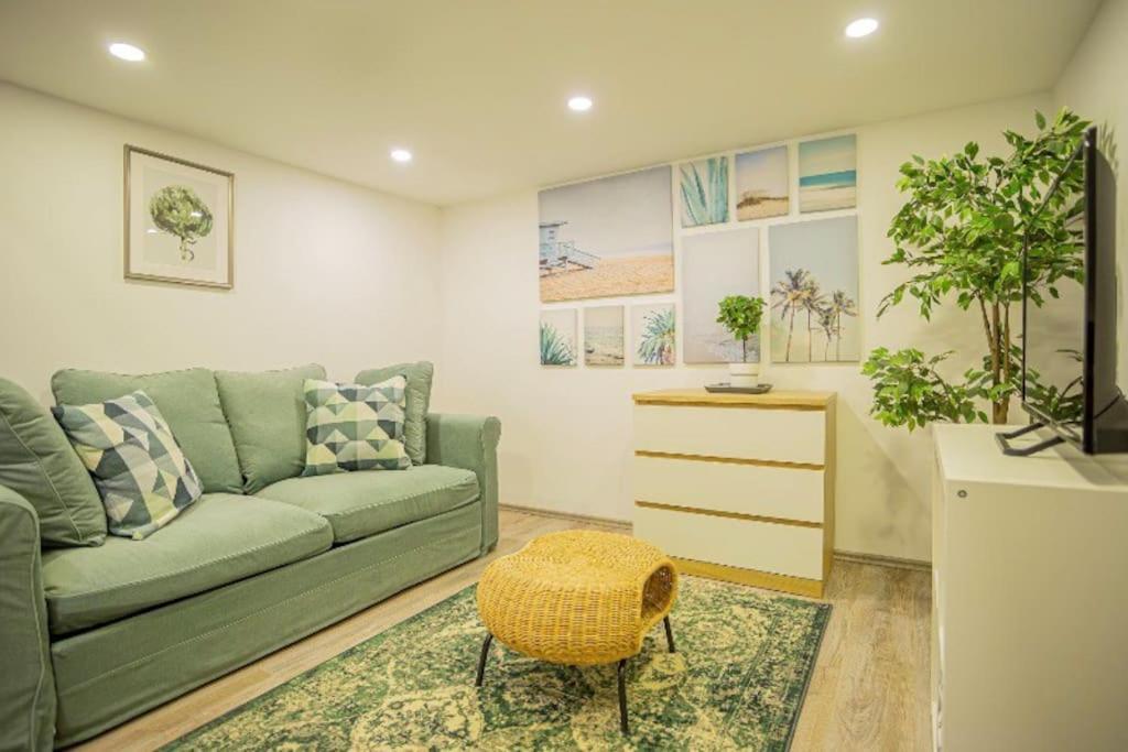 דירות בודפשט Cosy Flat In Akacfa Str., Aya מראה חיצוני תמונה